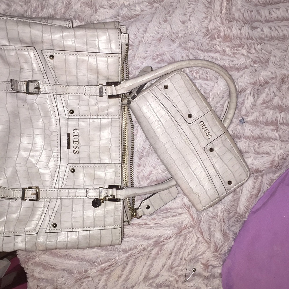 Guess Bag w/ wallet